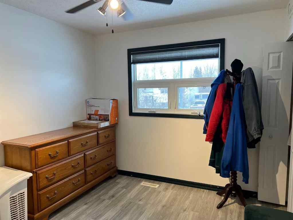 MLS® A2236174 - 407 7 ave   in NONE Fox Creek, Residential