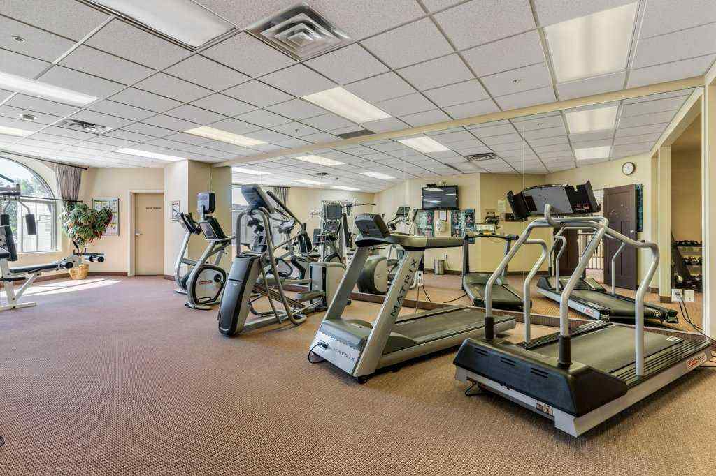 MLS® A2236219 - Unit #408 1726 14 Avenue NW in Hounsfield Heights/Briar Hill Calgary, Residential
