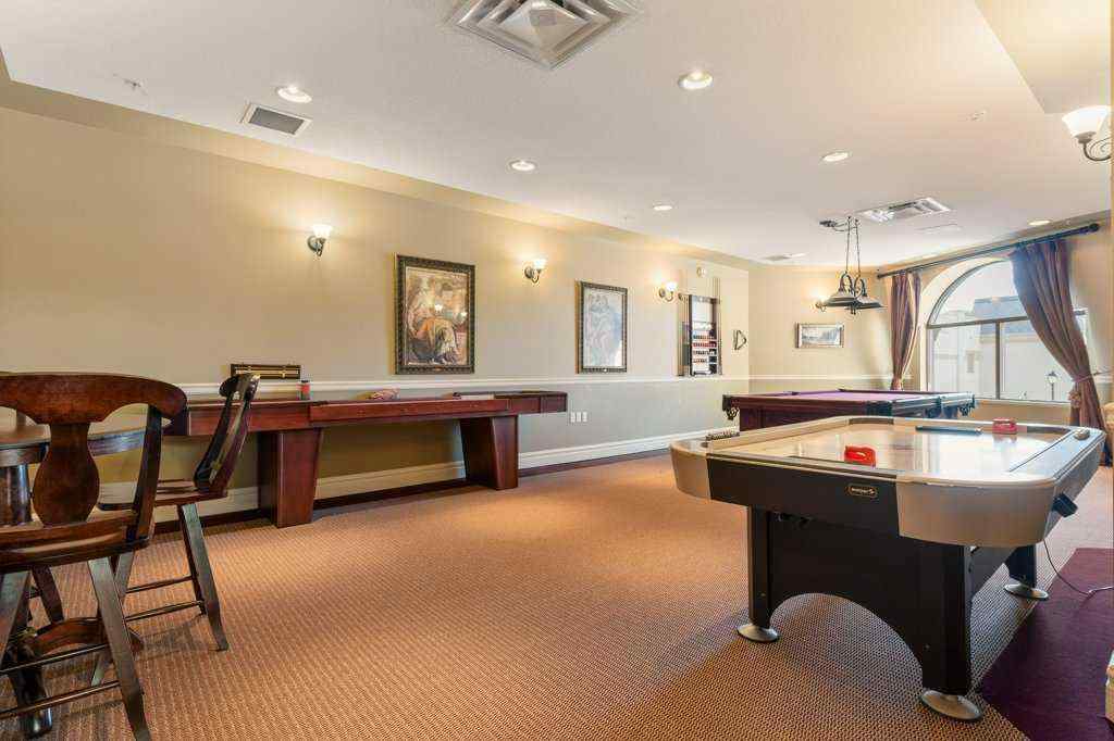 MLS® A2236219 - Unit #408 1726 14 Avenue NW in Hounsfield Heights/Briar Hill Calgary, Residential