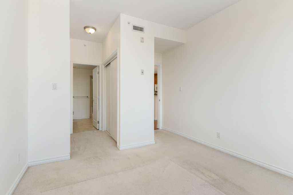 MLS® A2236219 - Unit #408 1726 14 Avenue NW in Hounsfield Heights/Briar Hill Calgary, Residential