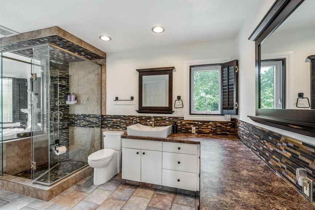 MLS® A2236221 - 106 Sierravista Court  in NONE Rural Lethbridge County, Residential