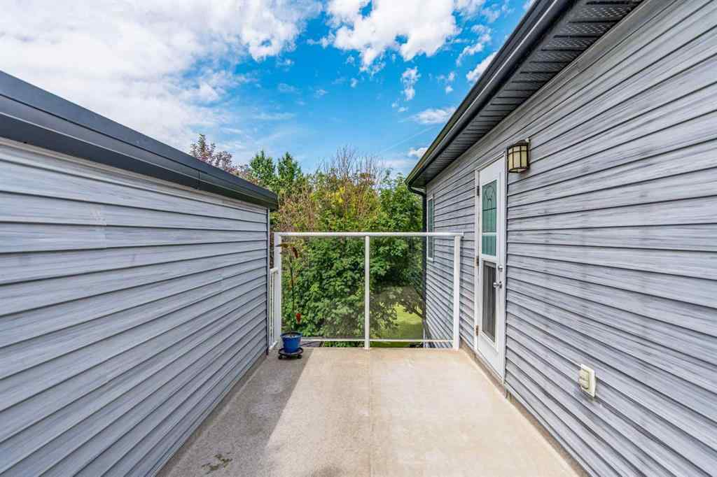 MLS® A2236221 - 106 Sierravista Court  in NONE Rural Lethbridge County, Residential