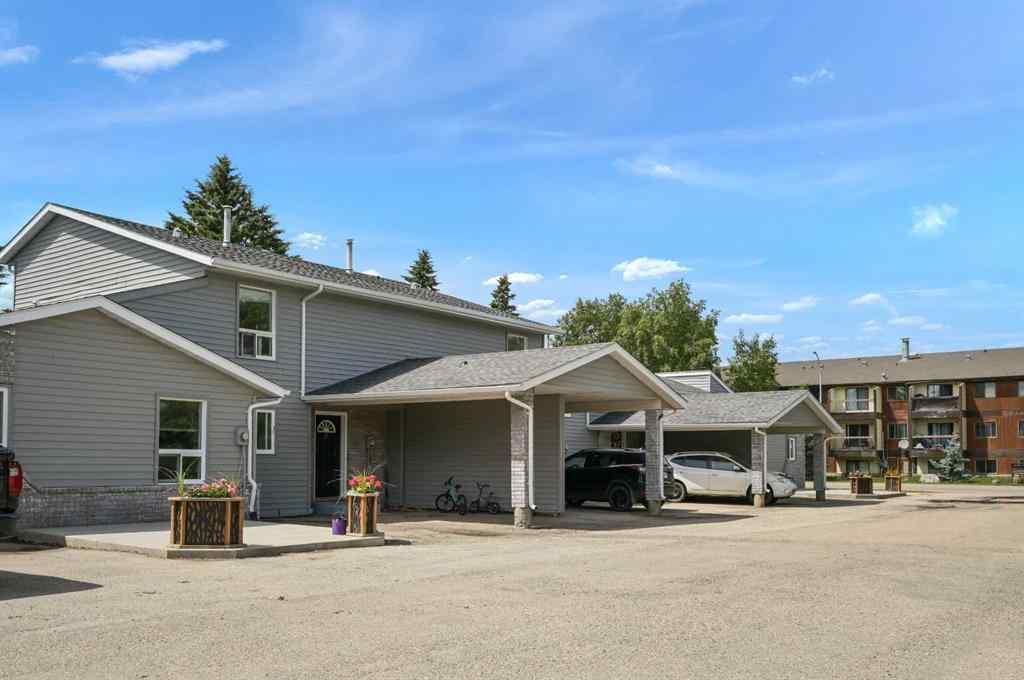 MLS® A2236222 - 4405 PLEASANTVIEW Drive  in NONE High Prairie, Commercial