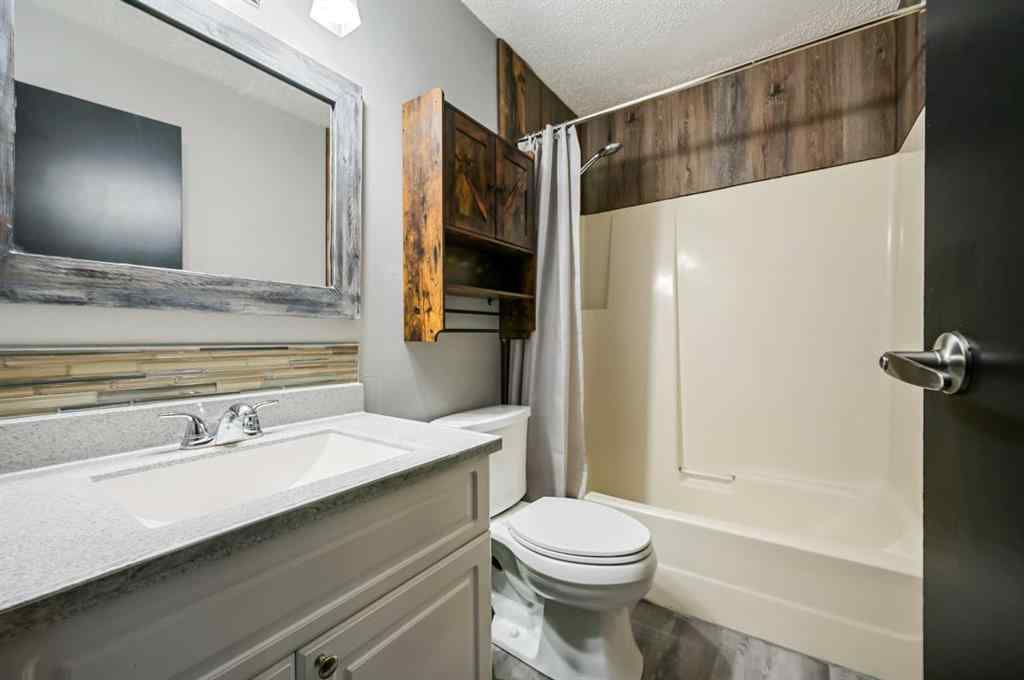 MLS® A2236222 - 4405 PLEASANTVIEW Drive  in NONE High Prairie, Commercial