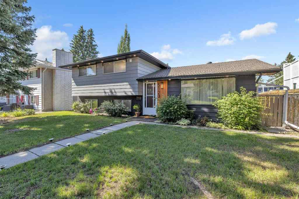 MLS® A2236229 - 5123 Brockington Road NW in Brentwood Calgary, Residential