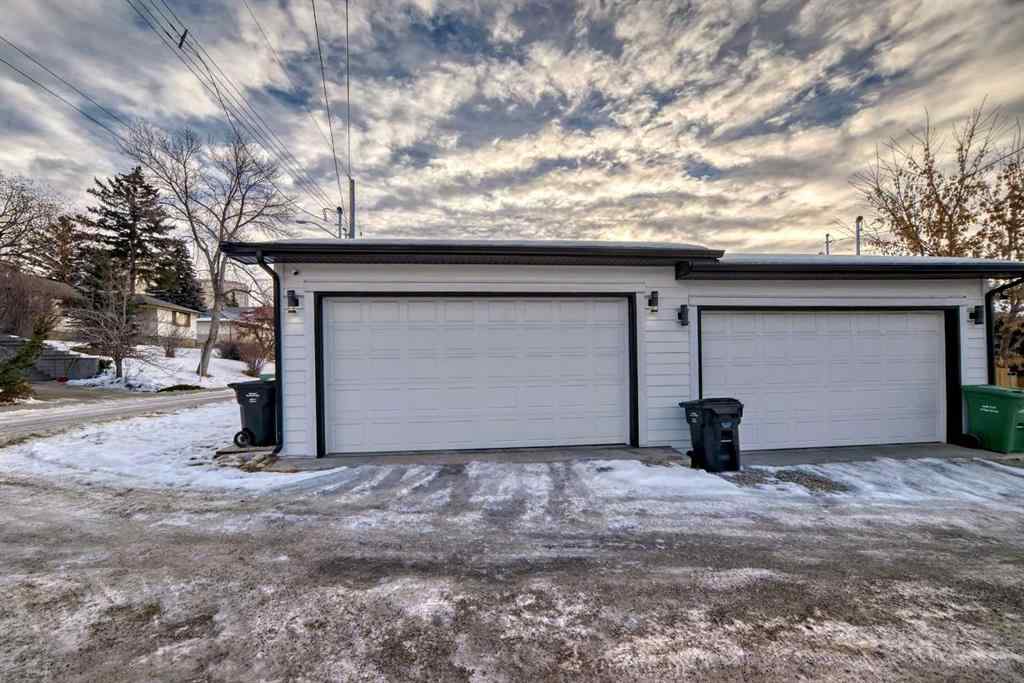 MLS® A2236235 - 923 36A Street NW in Parkdale Calgary, Residential