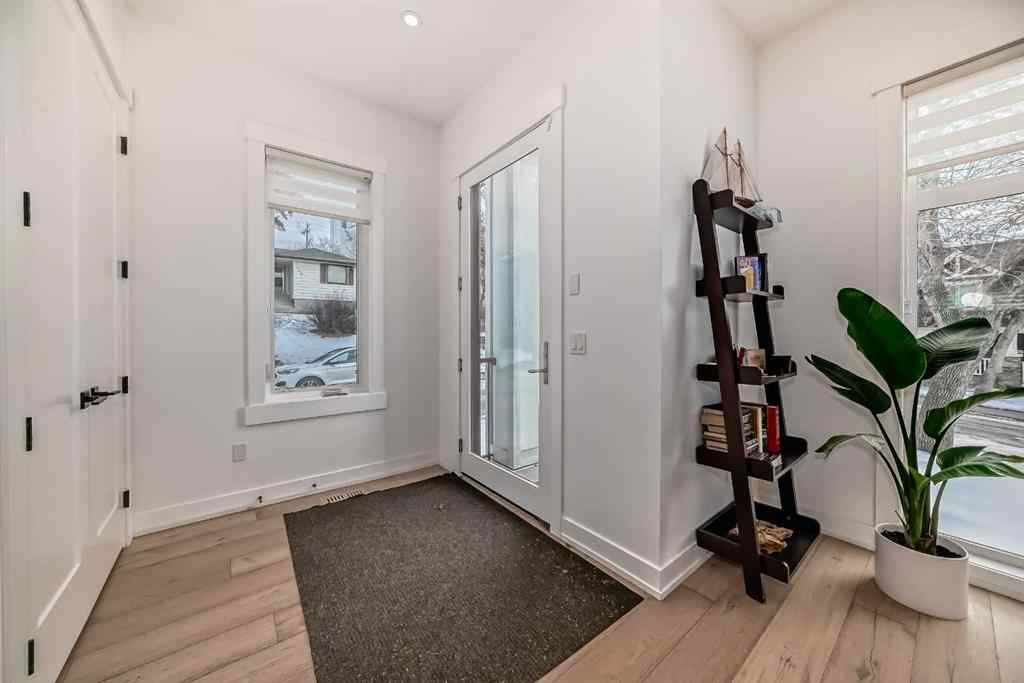 MLS® A2236235 - 923 36A Street NW in Parkdale Calgary, Residential
