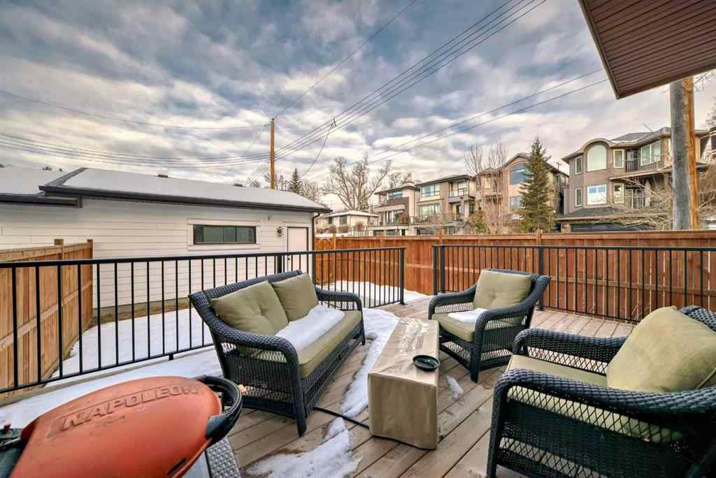 MLS® A2236235 - 923 36A Street NW in Parkdale Calgary, Residential