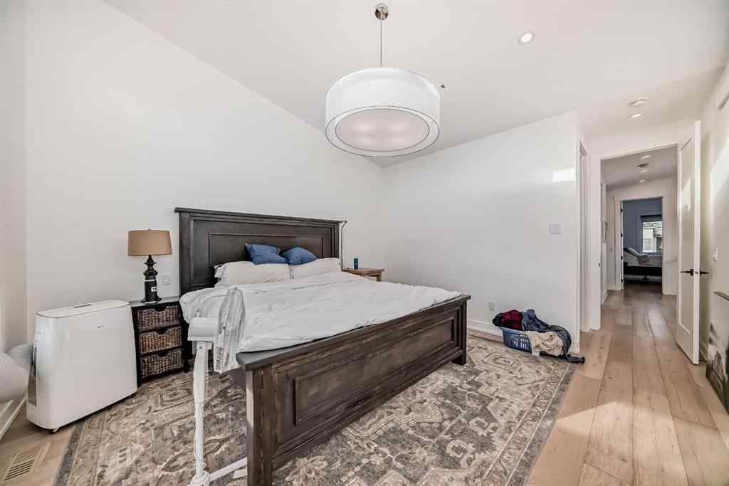 MLS® A2236235 - 923 36A Street NW in Parkdale Calgary, Residential