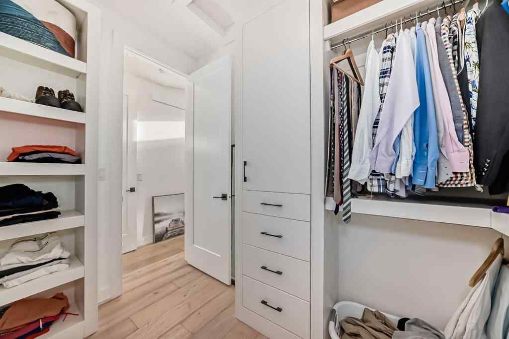 MLS® A2236235 - 923 36A Street NW in Parkdale Calgary, Residential