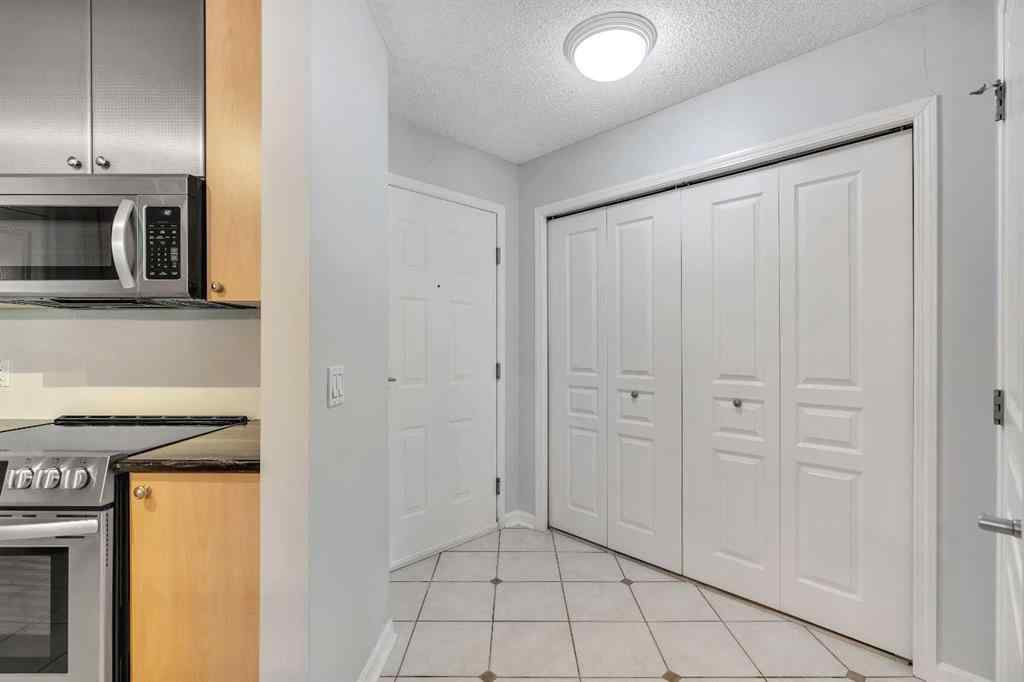 MLS® A2236239 - Unit #134 30 Richard Court SW in Lincoln Park Calgary, Residential