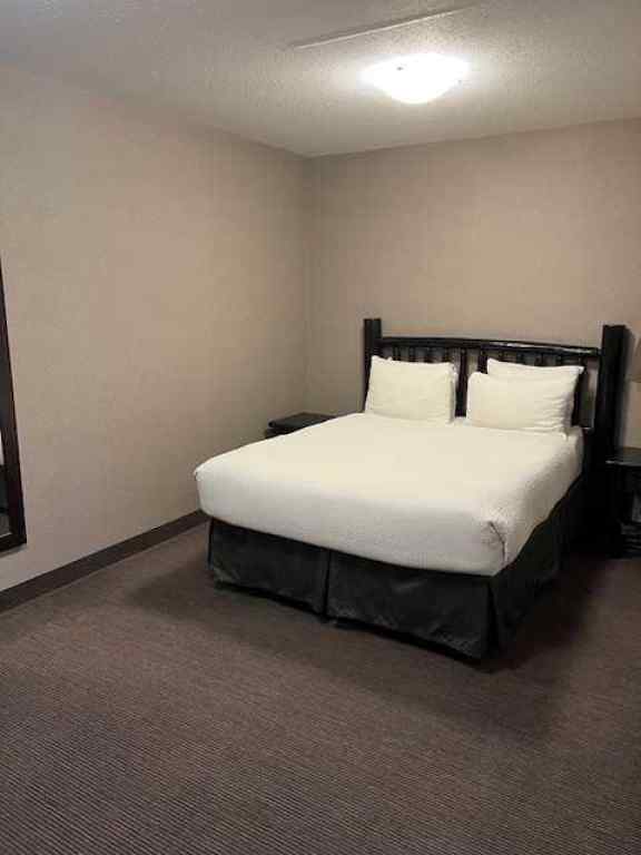 MLS® A2236254 - Unit #608 & 609 401 4 Street  in Elkwater Rural Cypress County, Residential