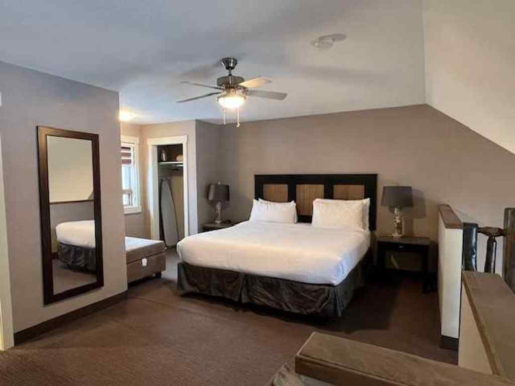 MLS® A2236254 - Unit #608 & 609 401 4 Street  in Elkwater Rural Cypress County, Residential