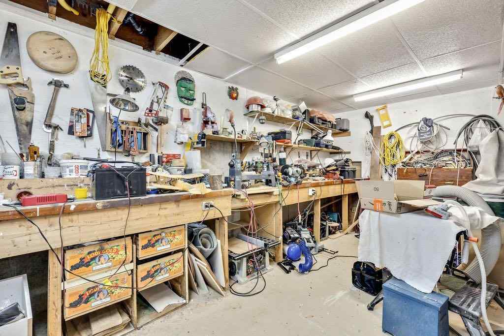 MLS® A2236264 - 98 Saddle Road  in NONE Rural Rocky View County, Residential