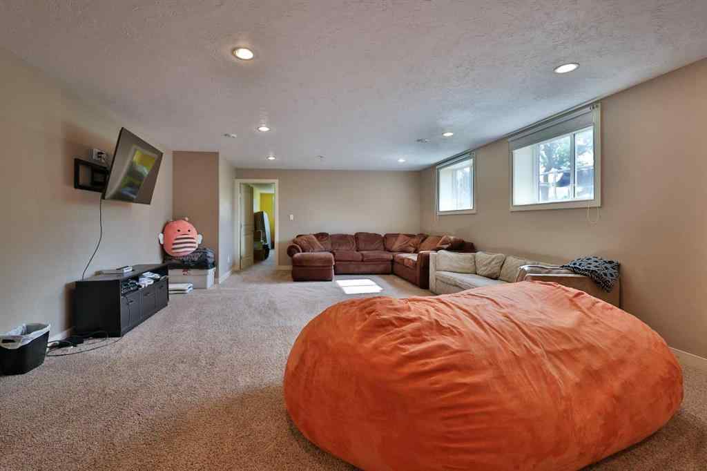 MLS® A2236266 - 24 N 2A Street E in NONE Magrath, Residential