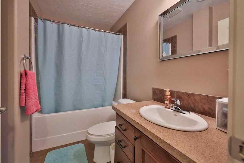 MLS® A2236266 - 24 N 2A Street E in NONE Magrath, Residential