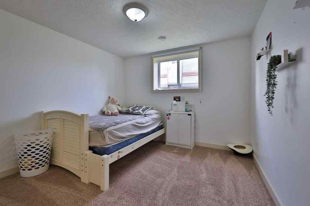 MLS® A2236266 - 24 N 2A Street E in NONE Magrath, Residential