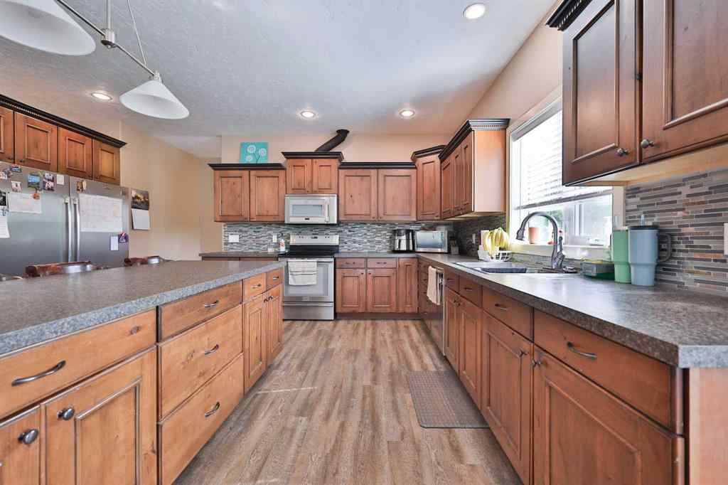 MLS® A2236266 - 24 N 2A Street E in NONE Magrath, Residential