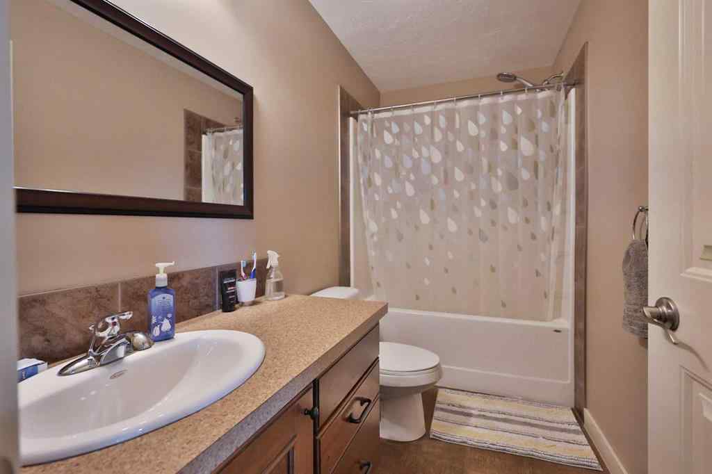 MLS® A2236266 - 24 N 2A Street E in NONE Magrath, Residential