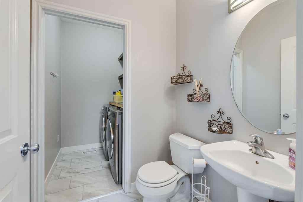 MLS® A2236274 - 178 Baywater Rise SW in Bayside Airdrie, Residential