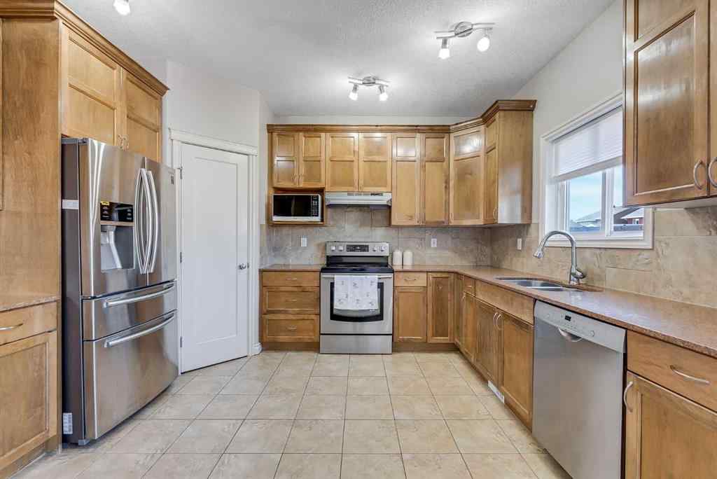 MLS® A2236274 - 178 Baywater Rise SW in Bayside Airdrie, Residential