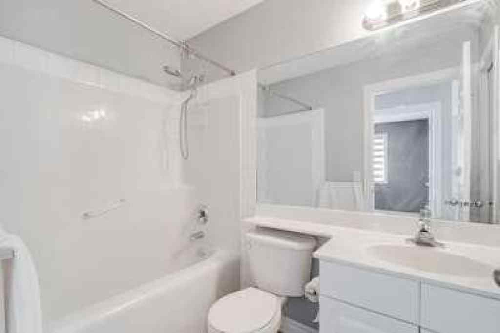 MLS® A2236293 - 163 Springmere Close  in NONE Chestermere, Residential