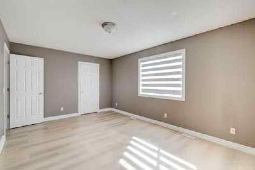 MLS® A2236293 - 163 Springmere Close  in NONE Chestermere, Residential