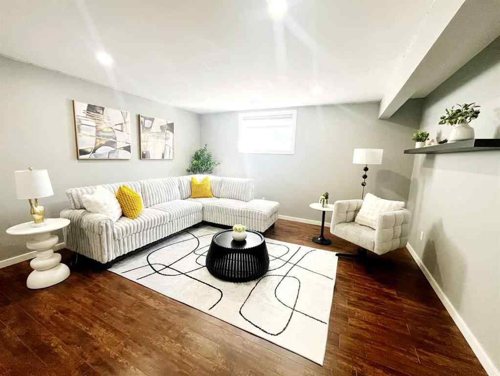 MLS® A2236293 - 163 Springmere Close  in NONE Chestermere, Residential