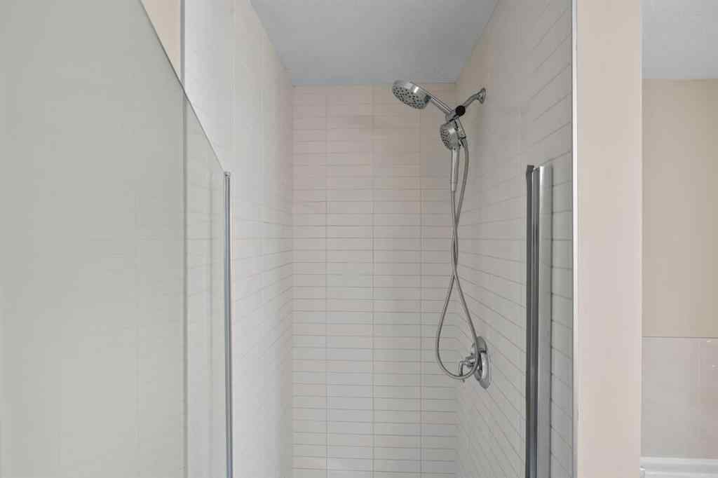 MLS® A2236305 - 36 Covecreek Mews NE in Coventry Hills Calgary, Residential