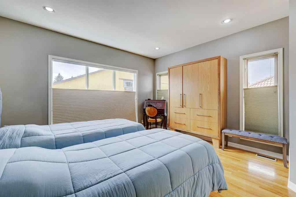 MLS® A2236348 - 220 Santana Bay NW in Sandstone Valley Calgary, Residential