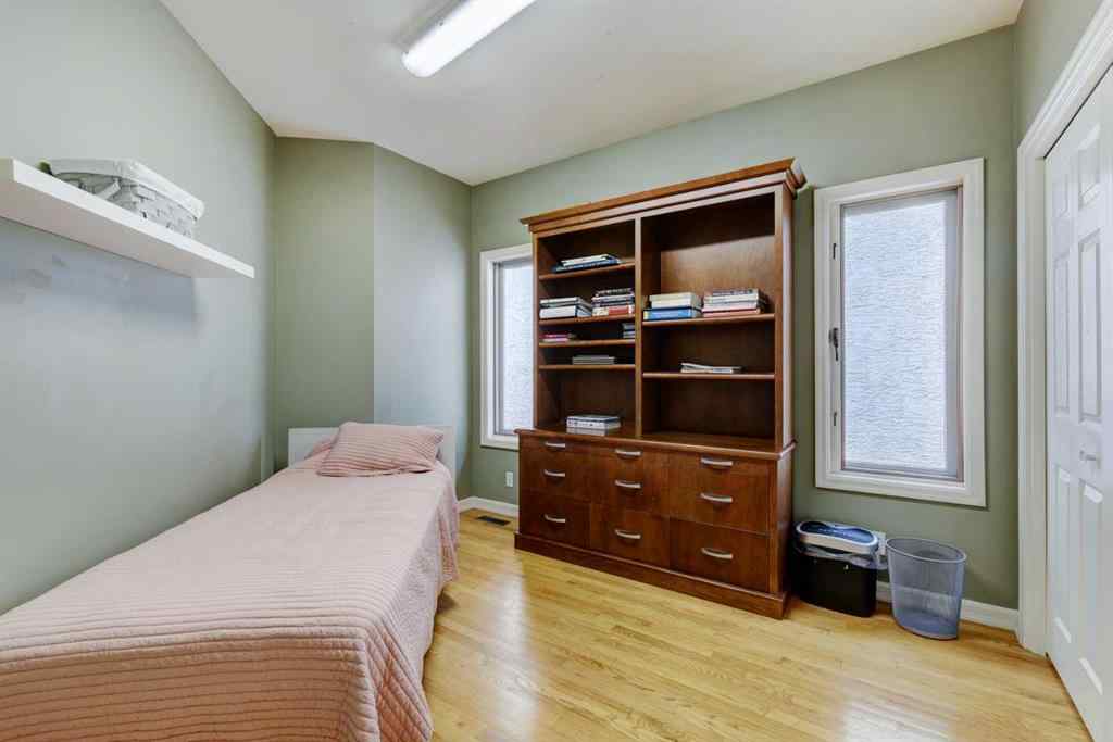 MLS® A2236348 - 220 Santana Bay NW in Sandstone Valley Calgary, Residential