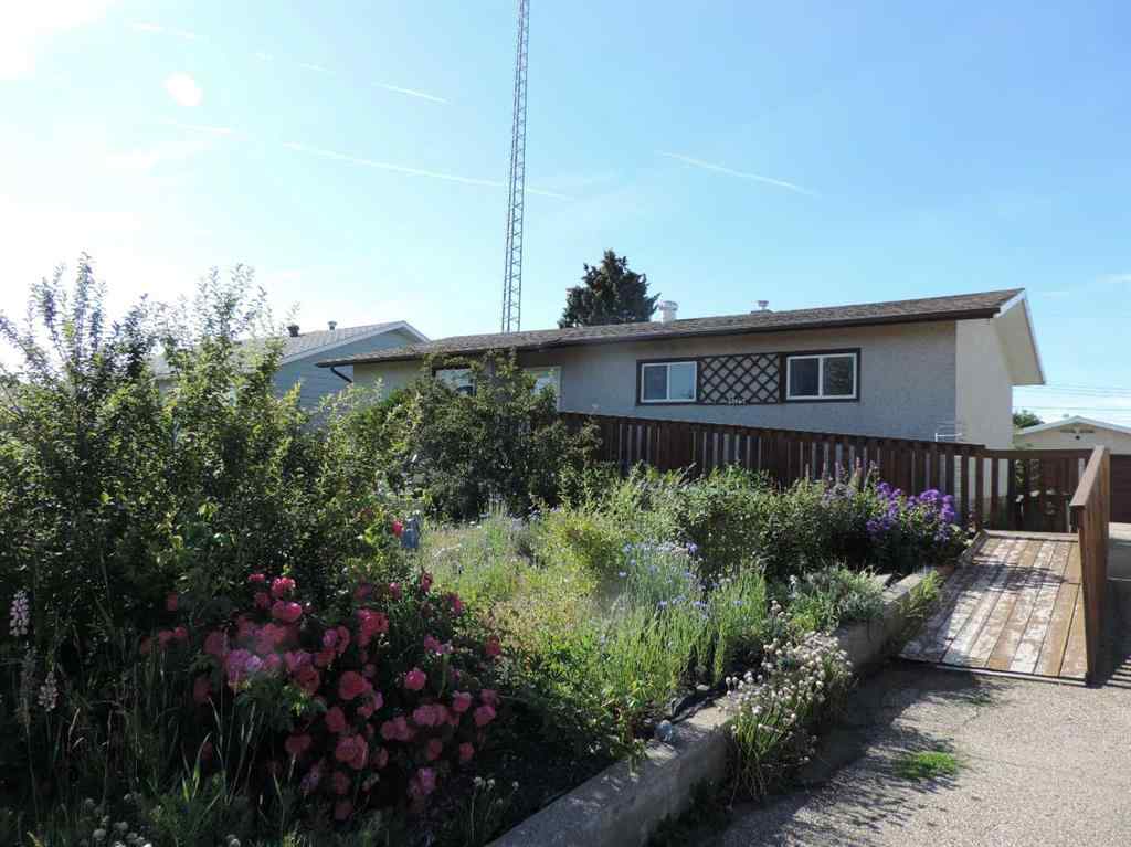 MLS® A2236363 - 5125 48 Avenue  in NONE Rimbey, Residential