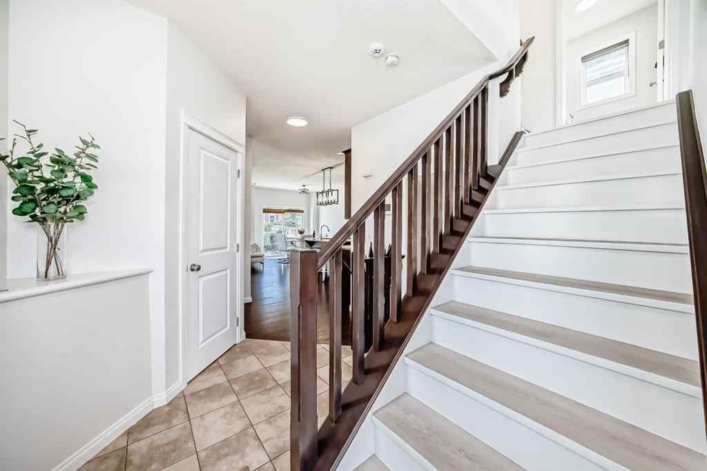 MLS® A2236367 - 96 Sunrise Terrace  in Sunset Ridge Cochrane, Residential