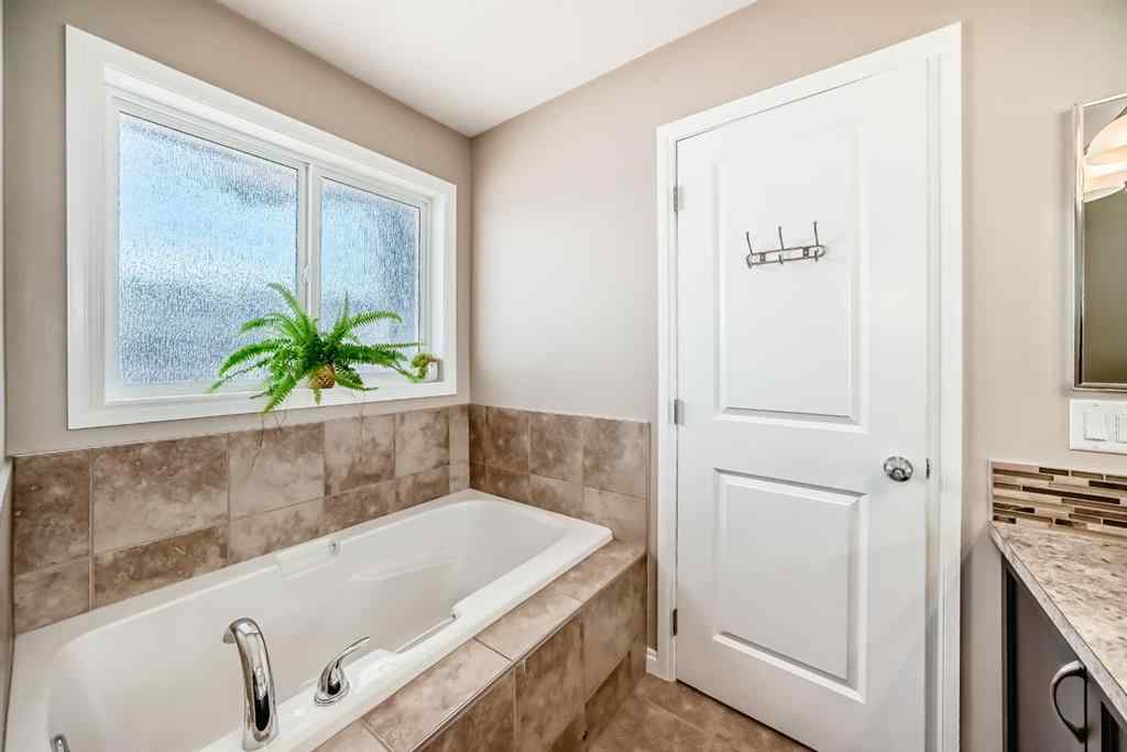 MLS® A2236367 - 96 Sunrise Terrace  in Sunset Ridge Cochrane, Residential