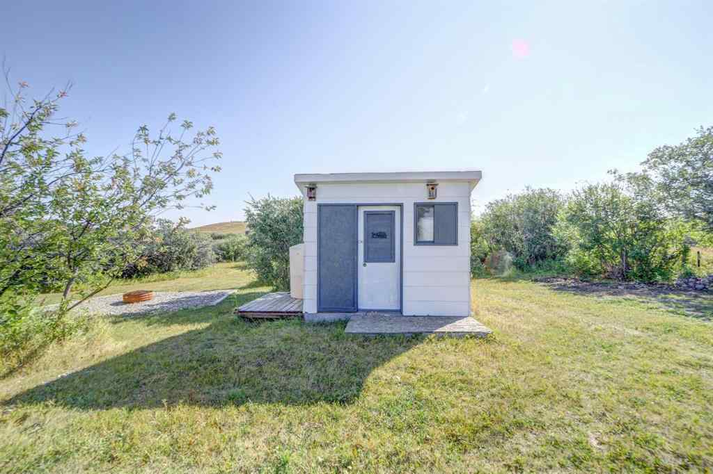 MLS® A2236369 - 4417 Range Road 30-1   in NONE Rural Pincher Creek No. 9, M.D. of, Residential