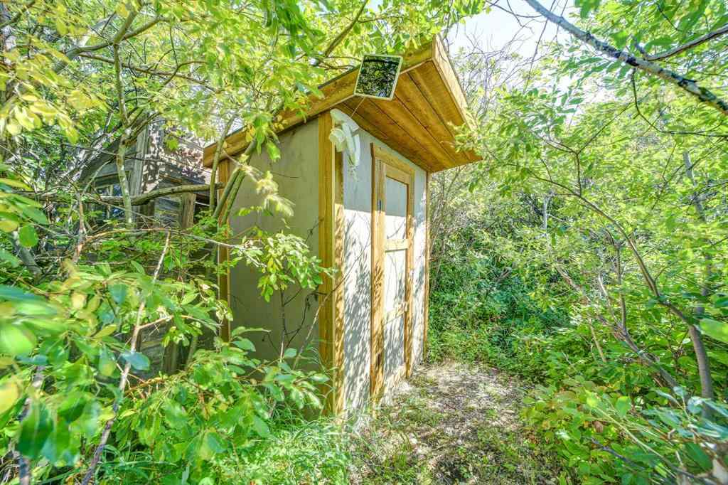 MLS® A2236369 - 4417 Range Road 30-1   in NONE Rural Pincher Creek No. 9, M.D. of, Residential