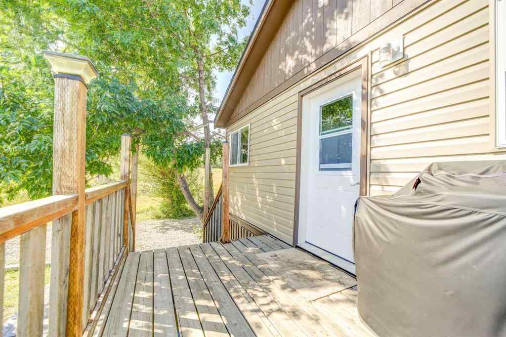 MLS® A2236369 - 4417 Range Road 30-1   in NONE Rural Pincher Creek No. 9, M.D. of, Residential