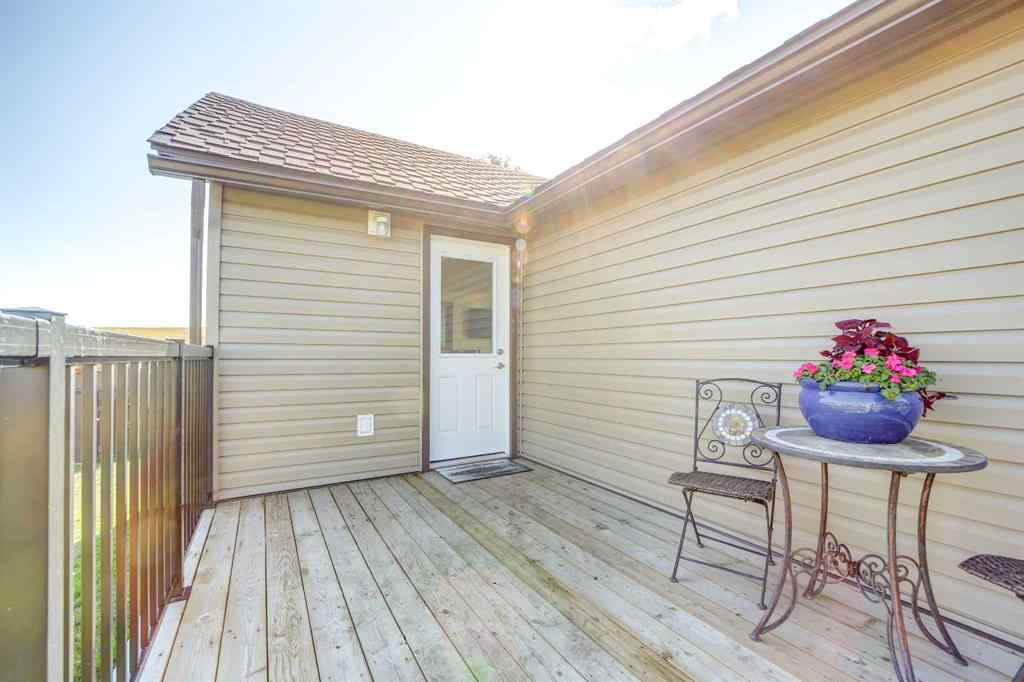 MLS® A2236369 - 4417 Range Road 30-1   in NONE Rural Pincher Creek No. 9, M.D. of, Residential