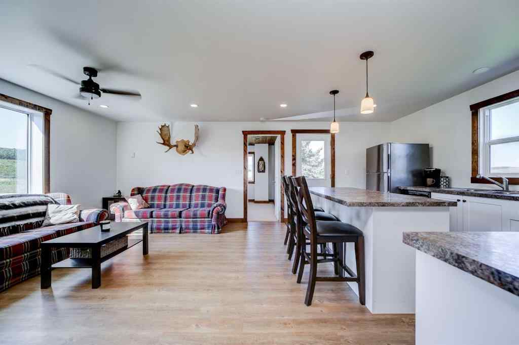 MLS® A2236369 - 4417 Range Road 30-1   in NONE Rural Pincher Creek No. 9, M.D. of, Residential