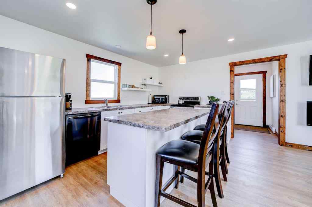 MLS® A2236369 - 4417 Range Road 30-1   in NONE Rural Pincher Creek No. 9, M.D. of, Residential