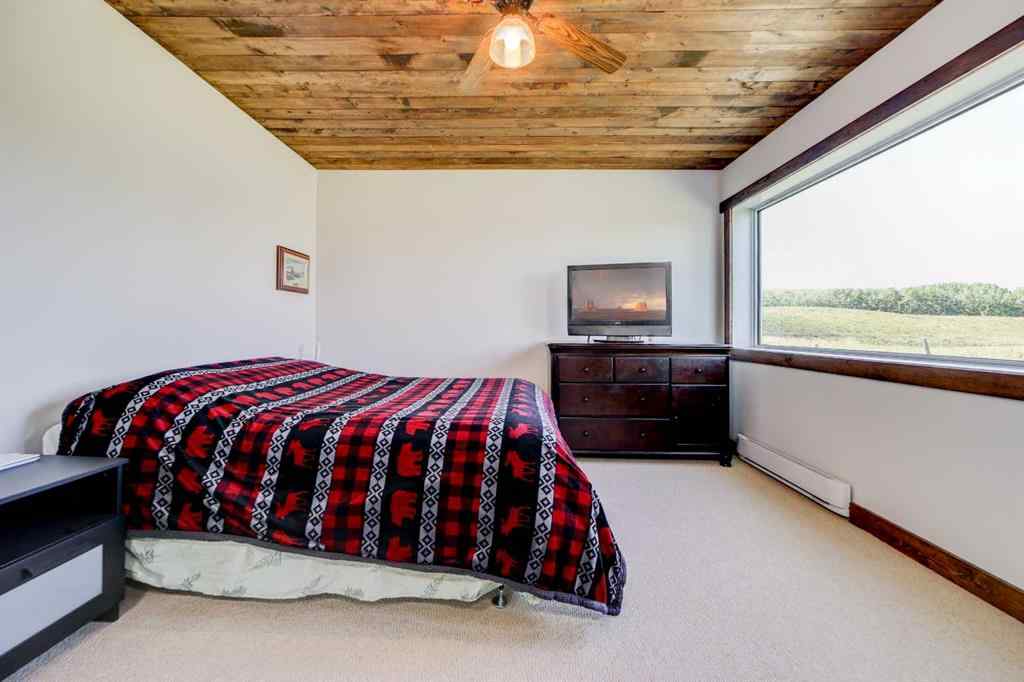 MLS® A2236369 - 4417 Range Road 30-1   in NONE Rural Pincher Creek No. 9, M.D. of, Residential