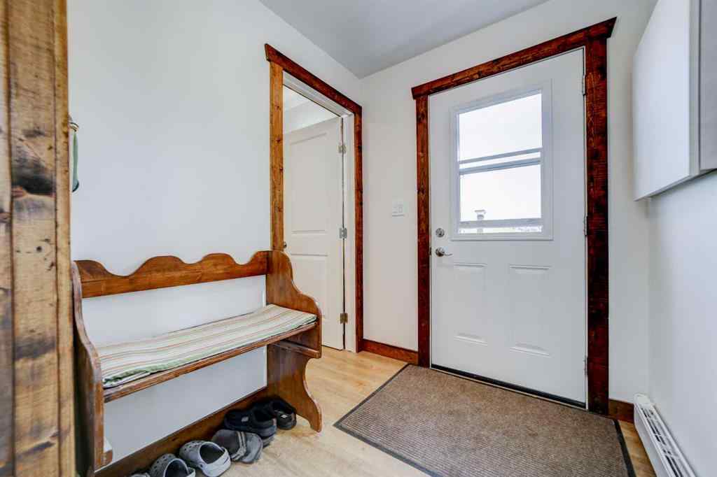 MLS® A2236369 - 4417 Range Road 30-1   in NONE Rural Pincher Creek No. 9, M.D. of, Residential