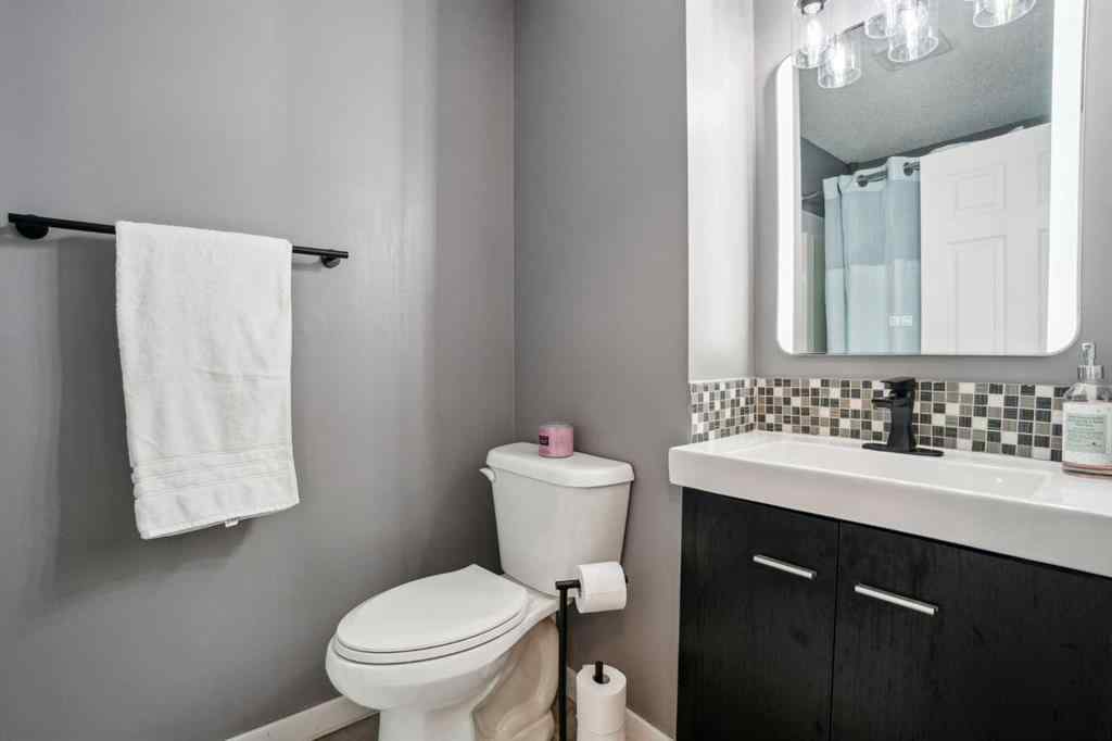 MLS® A2236371 - 1336 154 Avenue SW in Millrise Calgary, Residential