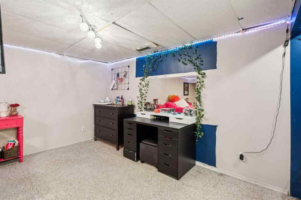 MLS® A2236371 - 1336 154 Avenue SW in Millrise Calgary, Residential
