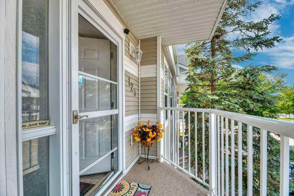 MLS® A2236375 - Unit #123 103 Strathaven Drive  in Strathaven Strathmore, Residential