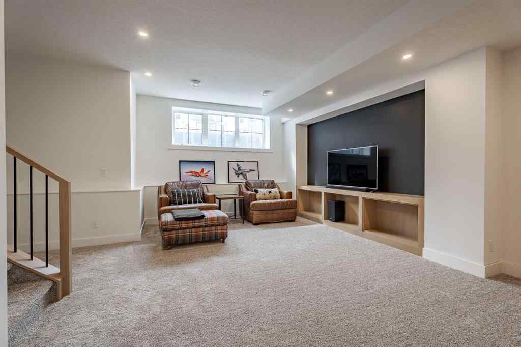 MLS® A2236376 - 2510 17 Street NW in Capitol Hill Calgary, Residential