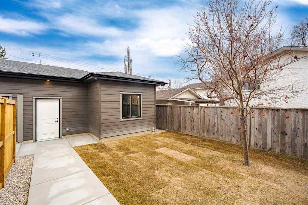 MLS® A2236376 - 2510 17 Street NW in Capitol Hill Calgary, Residential