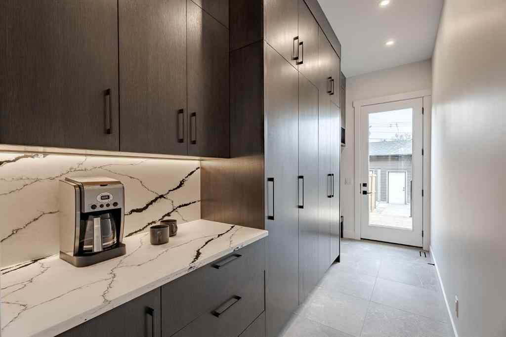 MLS® A2236376 - 2510 17 Street NW in Capitol Hill Calgary, Residential