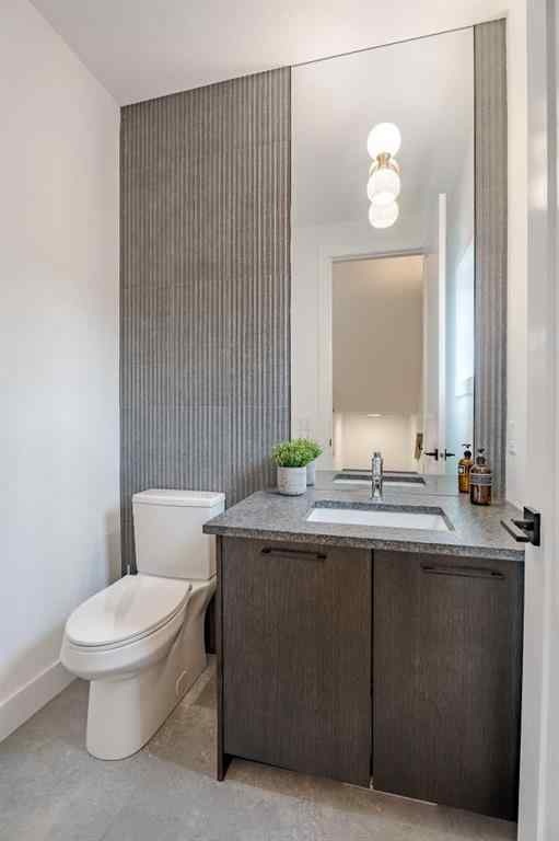 MLS® A2236376 - 2510 17 Street NW in Capitol Hill Calgary, Residential
