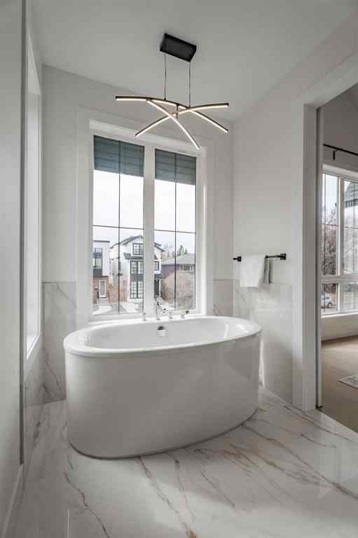 MLS® A2236376 - 2510 17 Street NW in Capitol Hill Calgary, Residential